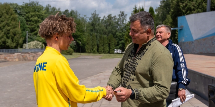Спорт без бар’єрів: на Тернопільщині провели чемпіонат області з легкоатлетичного кросу серед осіб з інвалідністю