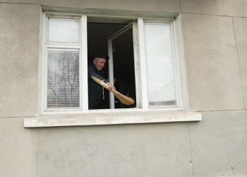зафіксовано пошкодження вікон