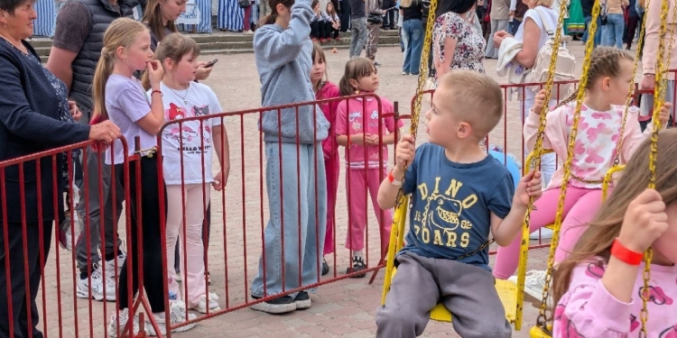 У Підволочиську всьоме пройшов фестиваль Зеленого борщ “Ми єдині”