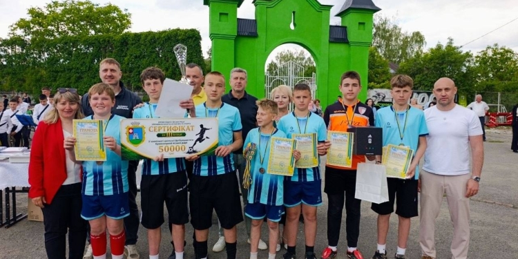 Оголосили переможців шкільної футбольної ліги Кременеччини