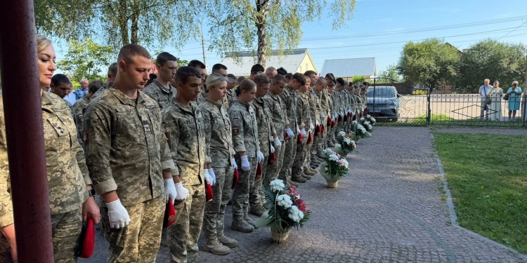 У Збаразькому замку відбувся випуск курсантів військового коледжу