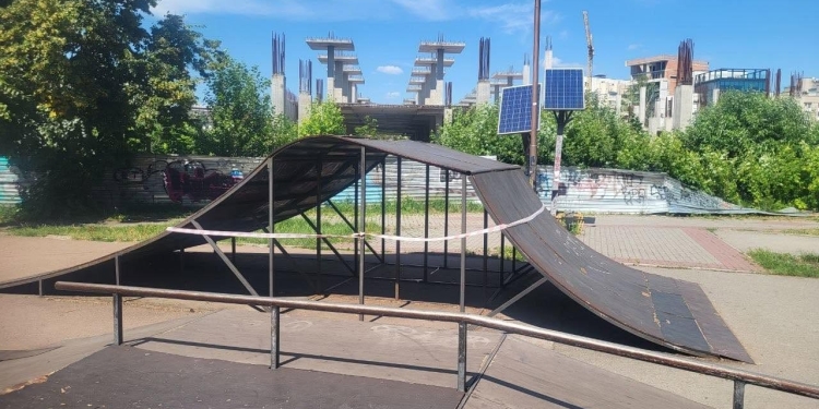 визнали аварійними