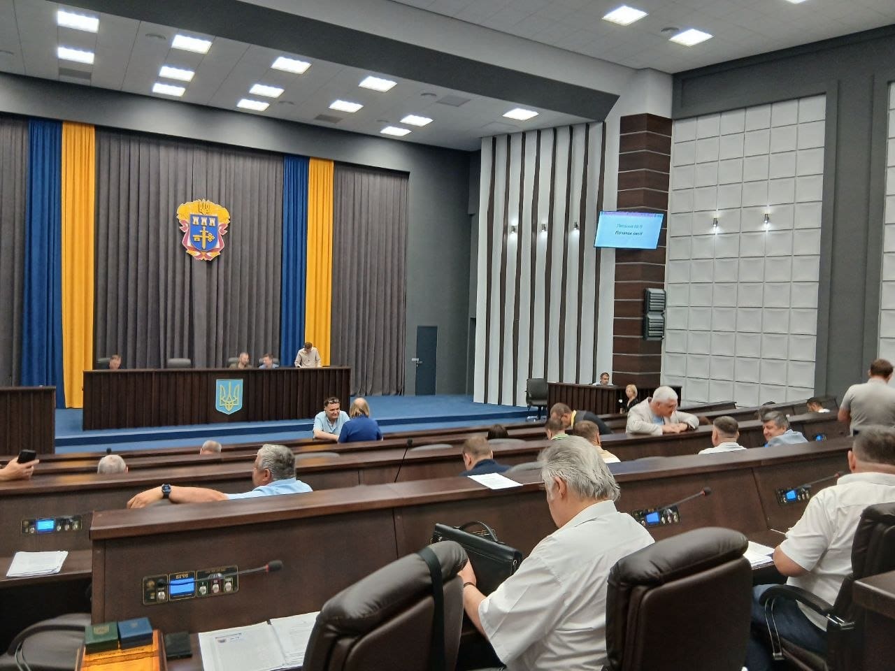 Розпочала роботу сесія Тернопільської обласної ради