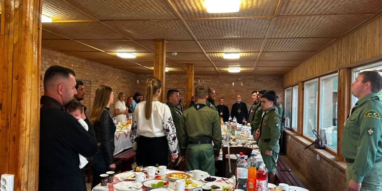 У Зарваниці урочисто відкрили та освятили пластову домівку