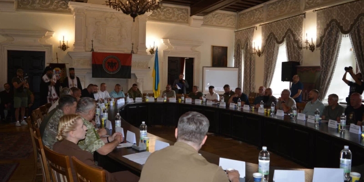 У стінах Збаразького замку відбувся Всеукраїнський з’їзд ветеранів та військовослужбовців