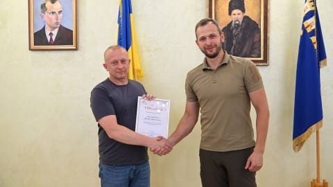 Богдан Бутковський відзначив підполковника Валерія Маланчука